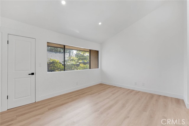 7357 Lynwood Way, Highland CA: https://media.crmls.org/medias/b48d8b57-701b-409f-8c7f-4cb8bdad026a.jpg