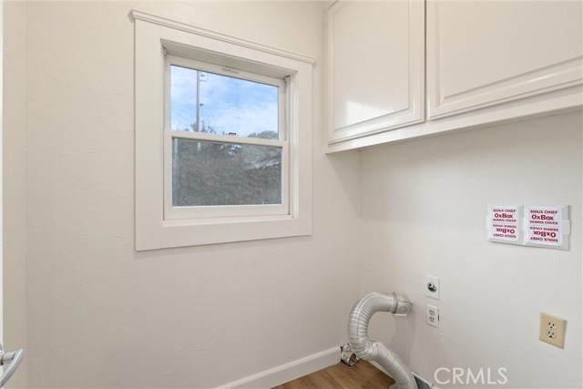 Detail Gallery Image 14 of 35 For 887 Ashbury Ct, Chico,  CA 95926 - 4 Beds | 2/1 Baths