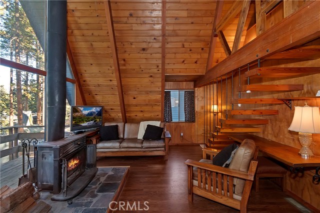 Detail Gallery Image 7 of 34 For 31470 Cedarwood Dr, Running Springs,  CA 92382 - 2 Beds | 1 Baths