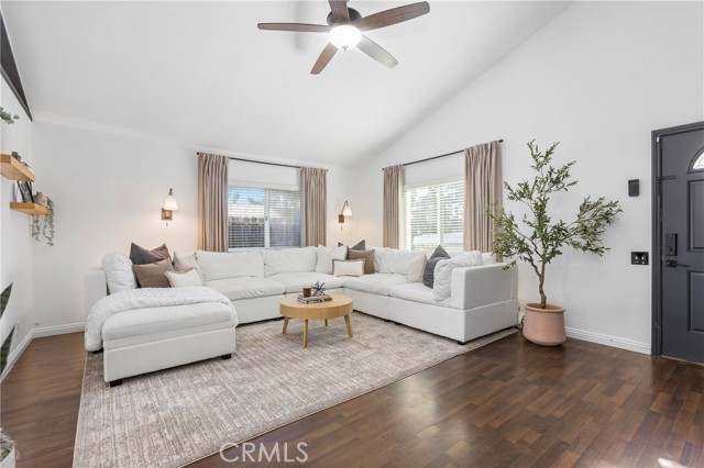 Detail Gallery Image 2 of 15 For 27181 Manzano, Mission Viejo,  CA 92692 - 3 Beds | 2 Baths