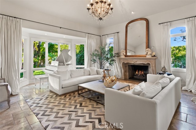 Detail Gallery Image 4 of 52 For 6 Windemere Ct, Newport Coast,  CA 92657 - 5 Beds | 4/1 Baths