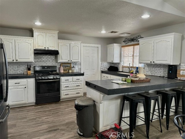 Detail Gallery Image 3 of 13 For 4681 Round up Rd, Twentynine Palms,  CA 92277 - 3 Beds | 2 Baths