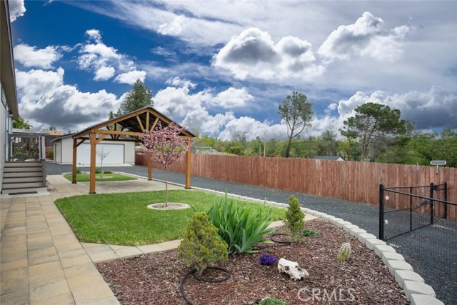 Detail Gallery Image 35 of 43 For 733 Damrow Ln, Paradise,  CA 95969 - 3 Beds | 2 Baths