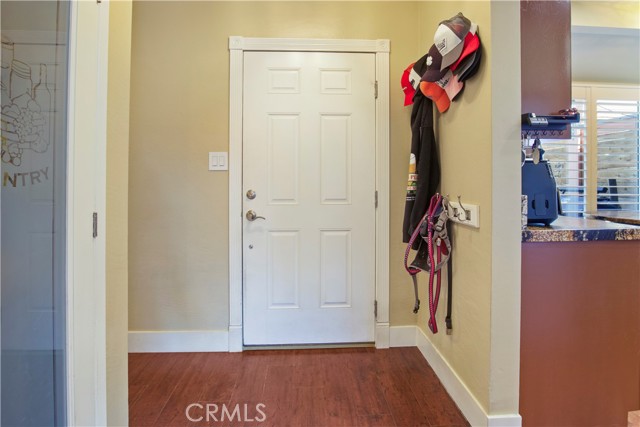 Image 4 of 46 For 2425 Heather Avenue