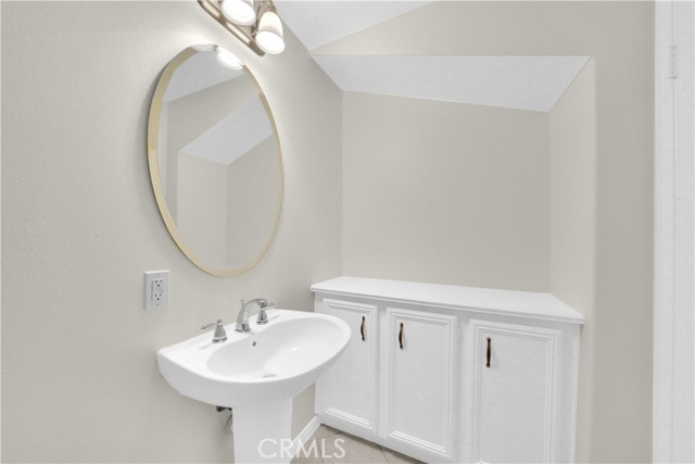 Detail Gallery Image 11 of 32 For 29 Dietes Ct #142,  Ladera Ranch,  CA 92694 - 2 Beds | 2/1 Baths