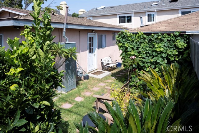 2001 Curtis Avenue, Redondo Beach, California 90278, ,Residential Income,Sold,Curtis,SB21193754