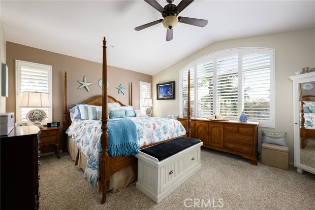 14 Chapital, San Clemente CA: https://media.crmls.org/medias/b493ad2a-6a75-4163-ae2d-89f070d1e069.jpg