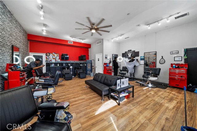 Detail Gallery Image 54 of 61 For 9339 Alondra Bld #2,  Bellflower,  CA 90706 - 3 Beds | 4 Baths