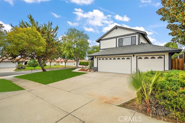 Detail Gallery Image 1 of 1 For 6770 Topaz St, Rancho Cucamonga,  CA 91701 - 4 Beds | 3 Baths