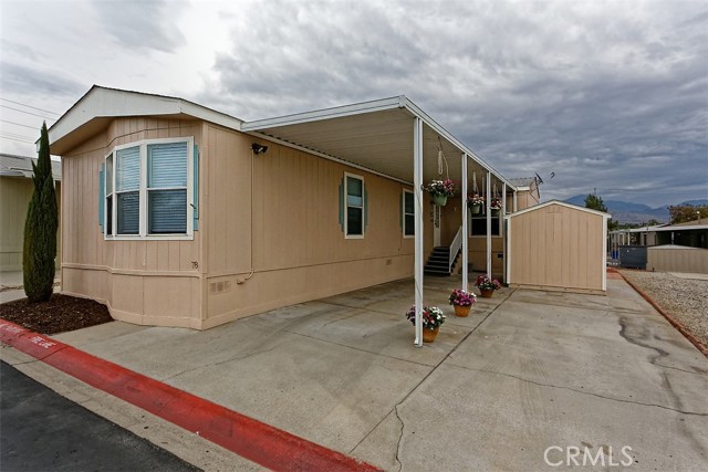 Detail Gallery Image 2 of 27 For 2727 Pacific St #78,  Highland,  CA 92346 - 3 Beds | 2 Baths