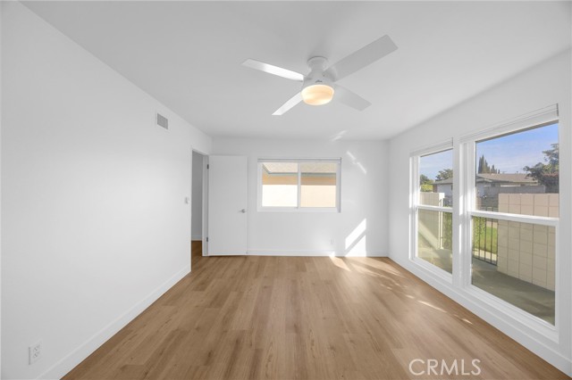 Detail Gallery Image 17 of 37 For 2527 E Brookside, Orange,  CA 92867 - 4 Beds | 2 Baths