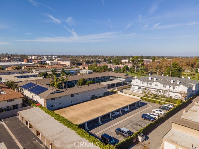 Detail Gallery Image 17 of 19 For 365 W Wilson St, Costa Mesa,  CA 92627 - – Beds | – Baths