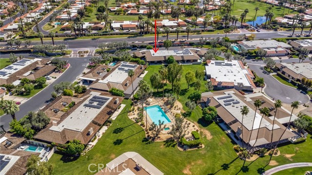 61 Cornell, Rancho Mirage CA: https://media.crmls.org/medias/b49873a4-fa08-4cc9-a751-1153fcdcb7e4.jpg
