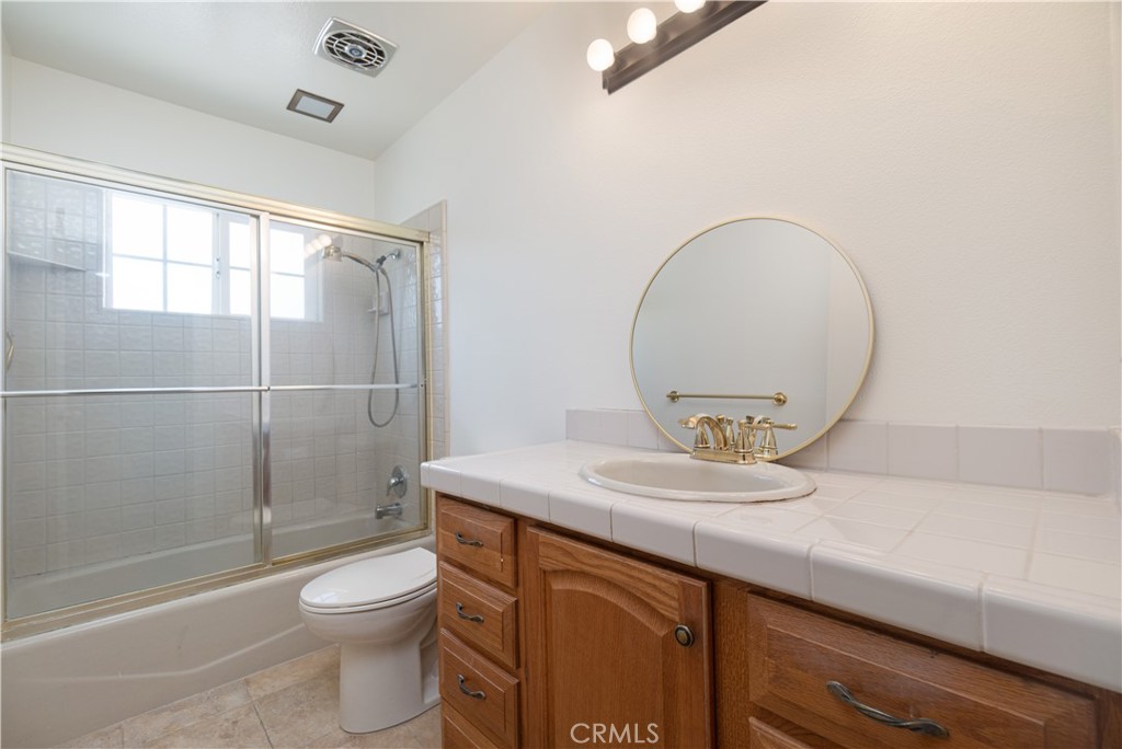 MLS #OC25162485 img 15