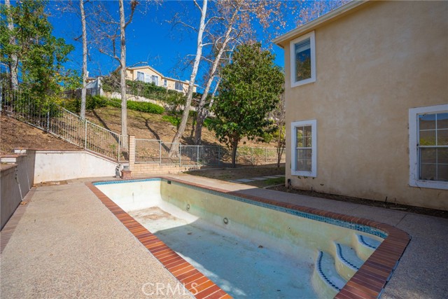 Detail Gallery Image 75 of 75 For 2409 Santiago, La Verne,  CA 91750 - 5 Beds | 3 Baths