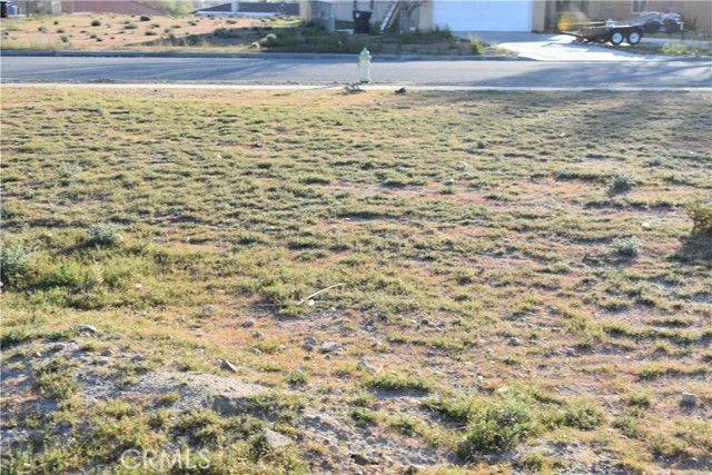 Detail Gallery Image 17 of 20 For 26456 Blue Water, Helendale,  CA 92342 - – Beds | – Baths