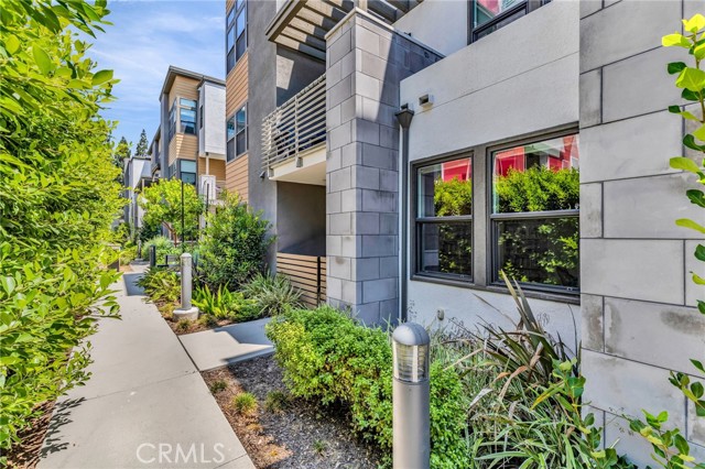 773 Grable S Circle, Orange CA: https://media.crmls.org/medias/b49acd6f-8a1a-4c7d-a076-bfd1c8f8b774.jpg
