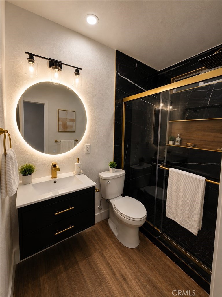 https://media.crmls.org/medias/b49c9d9c-add1-43a2-b3a2-4b8b8882058f.jpg?preset=X-Large