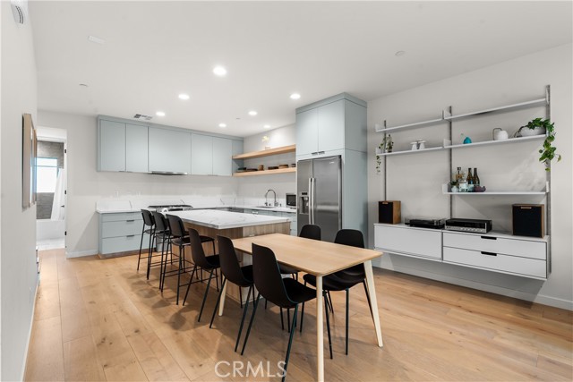 Detail Gallery Image 10 of 27 For 4524 N Ayla, Los Angeles,  CA 90041 - 3 Beds | 4 Baths