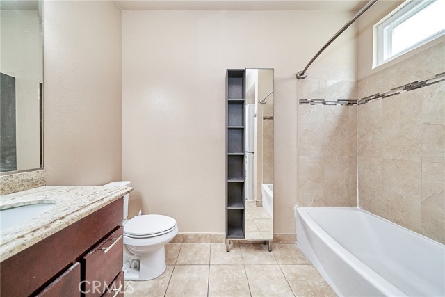 Detail Gallery Image 17 of 30 For 300 E Providencia Ave #211,  Burbank,  CA 91502 - 1 Beds | 1 Baths