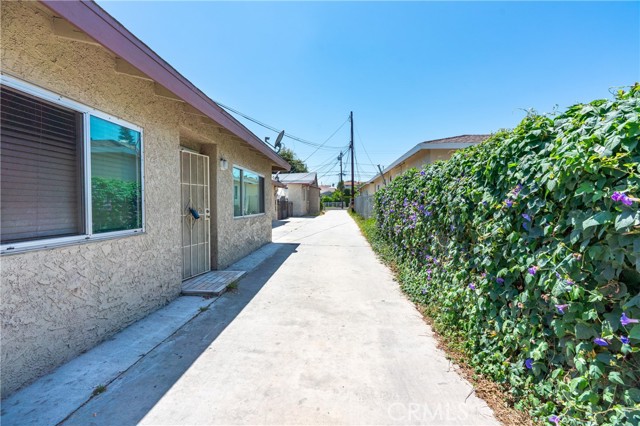 3312 Evelyn Avenue, Rosemead CA: https://media.crmls.org/medias/b49e86eb-2e7a-4bde-9ea5-3d5a3eb27d46.jpg