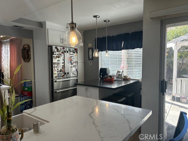 30103 Desert Rose Drive, Castaic CA: https://media.crmls.org/medias/b49f8fe8-64a5-4267-9662-38f1bd18c7ca.jpg