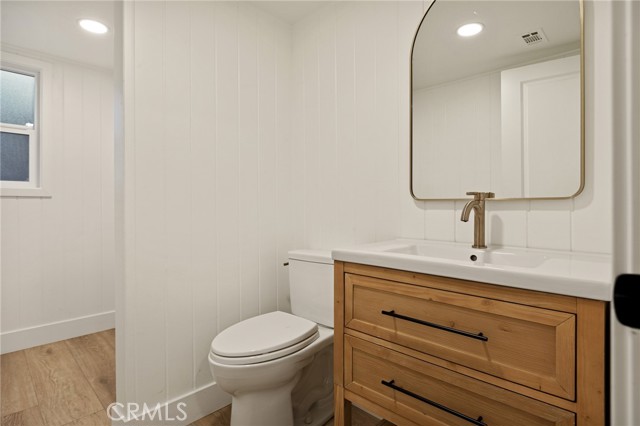 Detail Gallery Image 56 of 59 For 300 Pioneer, Lake Arrowhead,  CA 92352 - 5 Beds | 2/1 Baths
