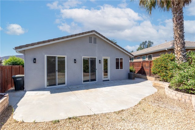 Detail Gallery Image 24 of 33 For 8760 Mann Ln, Hemet,  CA 92545 - 2 Beds | 2 Baths
