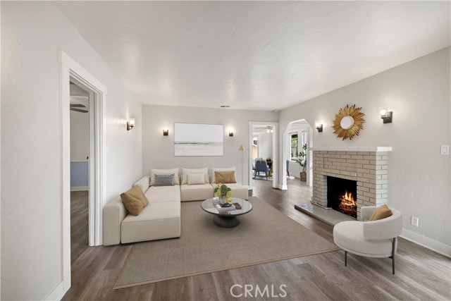 Front Image Thumbnail for CRLG26135386