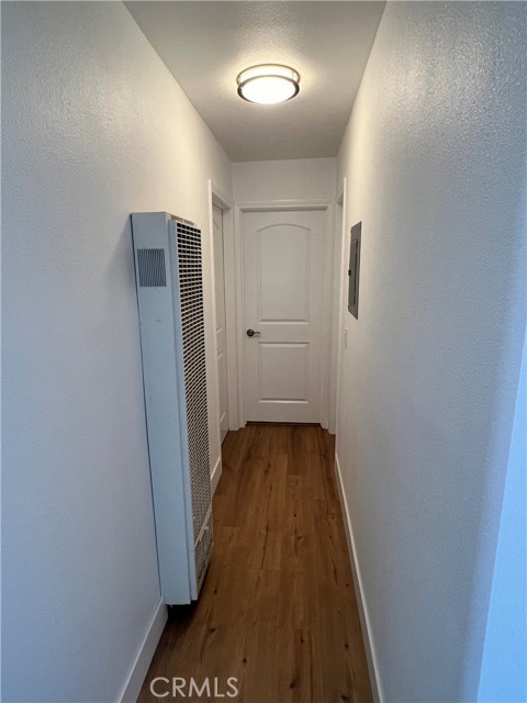 Detail Gallery Image 7 of 9 For 5046 Pacific Ave, Long Beach,  CA 90805 - 2 Beds | 1 Baths