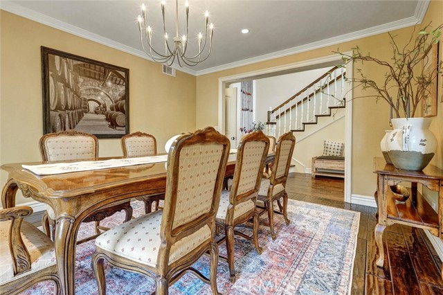 Detail Gallery Image 14 of 65 For 4751 Topeka Dr, Tarzana,  CA 91356 - 5 Beds | 6 Baths