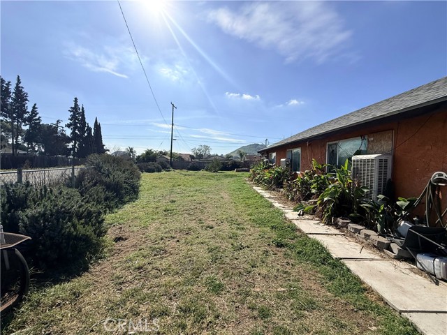 Detail Gallery Image 13 of 35 For 18837 6th, Bloomington,  CA 92316 - 3 Beds | 2 Baths