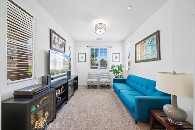 12957 Luna Street, Eastvale CA: https://media.crmls.org/medias/b4a32dc2-0a58-4dfb-9c0b-047065eab663.jpg