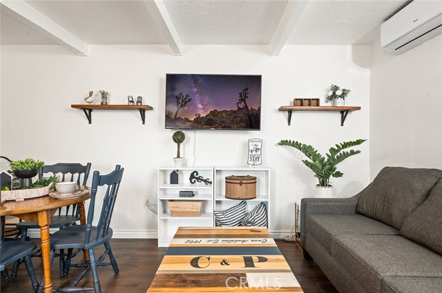 3587 Sepulveda Avenue, San Bernardino CA: https://media.crmls.org/medias/b4a3723b-d6c2-4a69-b6da-9ae1ce991c20.jpg