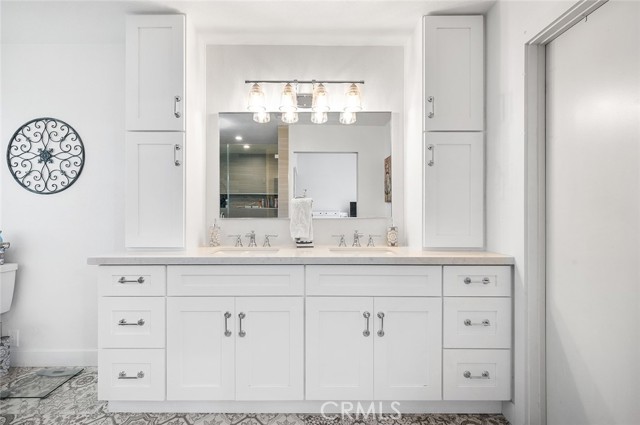 1092 Deborah Street, Upland CA: https://media.crmls.org/medias/b4a47740-62f4-4a52-bc24-0d258f3a77fa.jpg