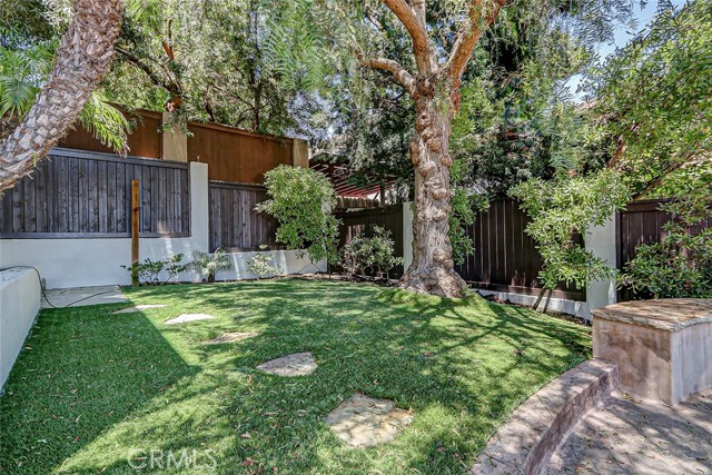 Plenty of garden area that opens to the entertaining bar and BBQ.