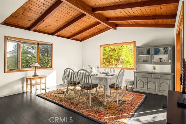 Detail Gallery Image 4 of 73 For 2848 Marigold Ave, Chico,  CA 95973 - 4 Beds | 2 Baths