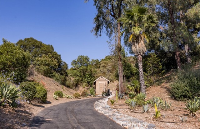 19332 Oakie Doakie, Trabuco Canyon CA: https://media.crmls.org/medias/b4a791c9-ff11-4718-8fdb-7bf5758ef0df.jpg