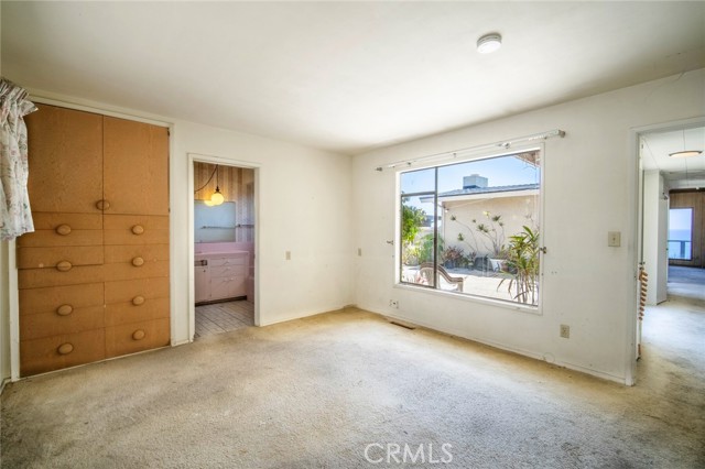 2018 Calle De Los Alamos, San Clemente CA: https://media.crmls.org/medias/b4a81fb2-e390-48f6-873e-f4ae6698be32.jpg