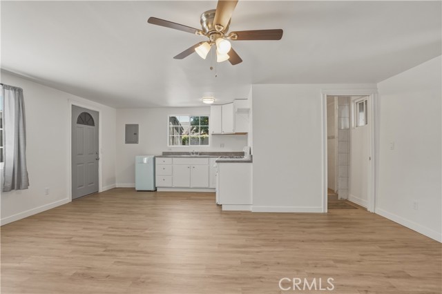 Detail Gallery Image 20 of 37 For 6527 Buffalo, Van Nuys,  CA 91401 - 3 Beds | 2 Baths