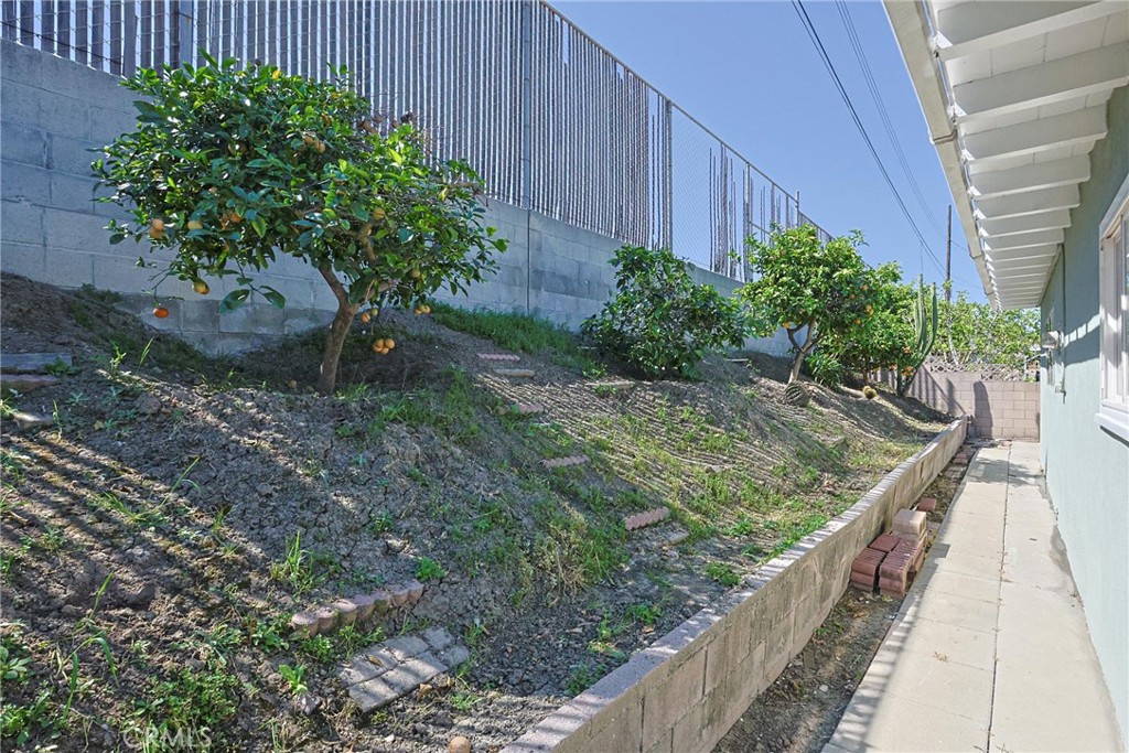 MLS #OC26140244 image #36