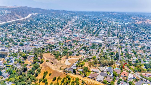 2522 Kerwin Place, Los Angeles CA: https://media.crmls.org/medias/b4aa719f-c29f-4440-93b4-74c76a9008b1.jpg
