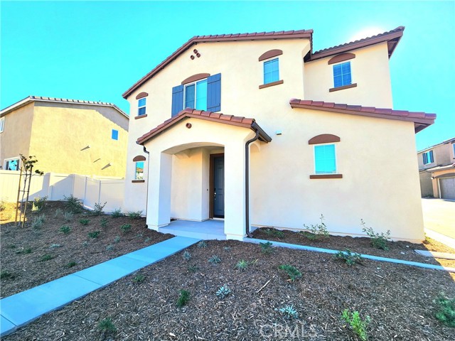 Detail Gallery Image 2 of 37 For 1111 Tropic Ct, Redlands,  CA 92374 - 3 Beds | 2/1 Baths