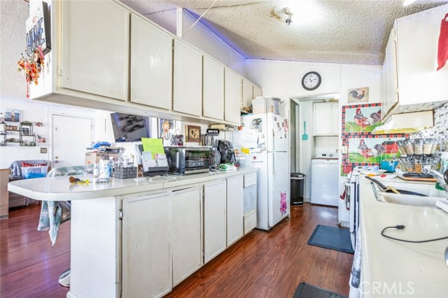 Detail Gallery Image 12 of 23 For 3300 15th St #230,  Rosamond,  CA 93560 - 3 Beds | 2 Baths