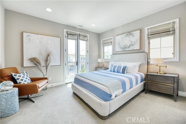 46 Shadybend, Irvine CA: https://media.crmls.org/medias/b4aab397-507a-4cf6-b688-742bdc9f6ed3.jpg