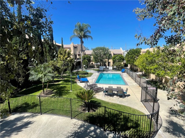 22038 Vanowen St Apt 103, Woodland Hills, CA 91303