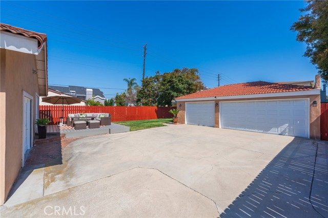 2103 Belmont Lane, Redondo Beach CA: https://media.crmls.org/medias/b4abaa59-575b-47ed-b5ae-6e89a5d913b2.jpg