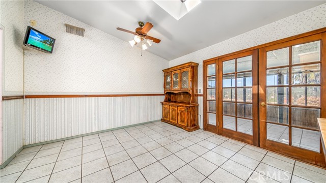 Detail Gallery Image 11 of 19 For 59 Cindy, Newbury Park,  CA 91320 - 3 Beds | 2 Baths