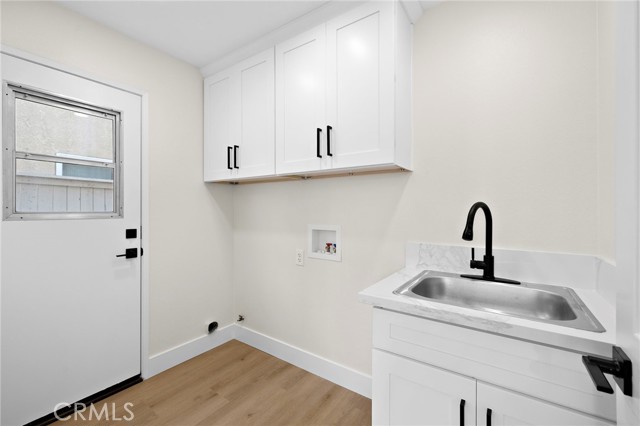 Detail Gallery Image 30 of 62 For 17 Rhode Island, Irvine,  CA 92606 - 5 Beds | 3 Baths