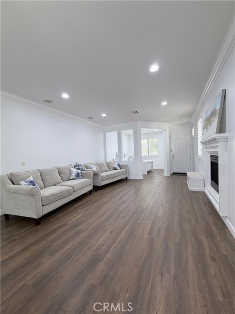 Detail Gallery Image 6 of 26 For 543 Garden Ave, Pomona,  CA 91767 - 3 Beds | 2 Baths